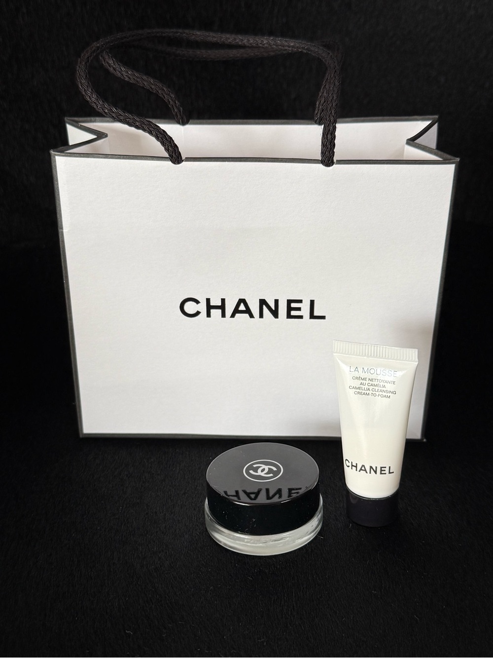 NEW CHANEL No 1 Crème and La Mousse Samples with bag